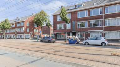 apartment di 125m2 in affitto a 2450€/mese a De Genestetlaan, The Hague