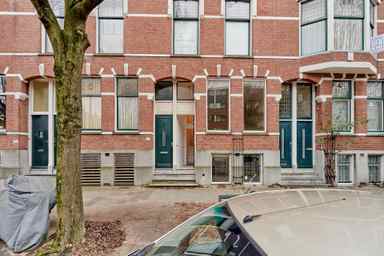 house de 130m2 à louer pour 3850€/mois à Walenburgerweg 46B, Rotterdam
