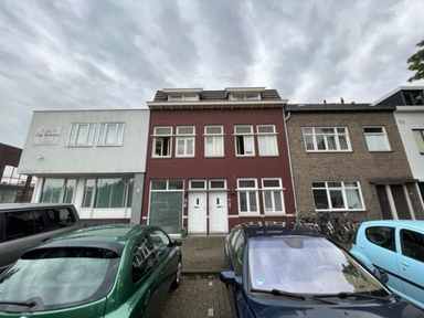 room de 15m2 à louer pour 630€/mois à Heerderweg 142, Maastricht
