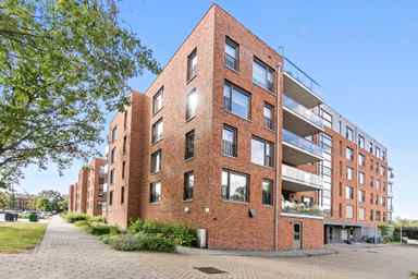 92m2 apartment to rent for 2100€/month in van Vollenhovenlaan 122, Rijswijk