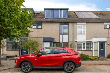 house di 106m2 in affitto a 2100€/mese a Clariet Kok-van Alphenstraat, Leiden