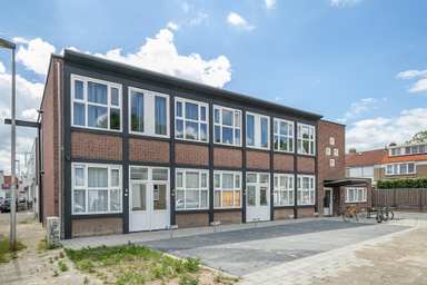 studio di 40m2 in affitto a 1354€/mese a Willem Rosestraat, Eindhoven