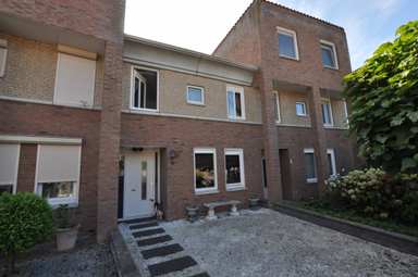 house de 116m2 à louer pour 2050€/mois à Alzira, Eindhoven