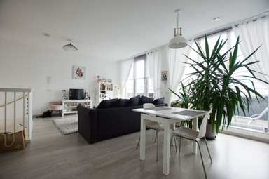 93m2 studio to rent for 1600€/month in Schaatsbaan, Rotterdam