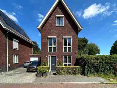 195m2 house te huur voor 3300€/maand in Zijlijnstraat 49, Aalsmeer