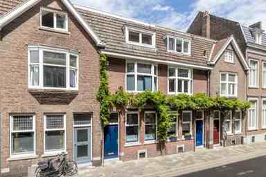 house di 170m2 in affitto a 2800€/mese a Bourgognestraat, Maastricht