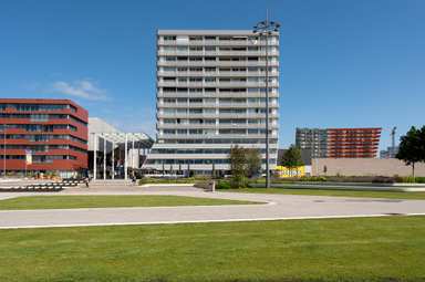 106m2 apartment to rent for 1915€/month in Forum, Almere