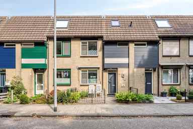 house di 115m2 in affitto a 1950€/mese a Carry van Bruggensingel, Rotterdam