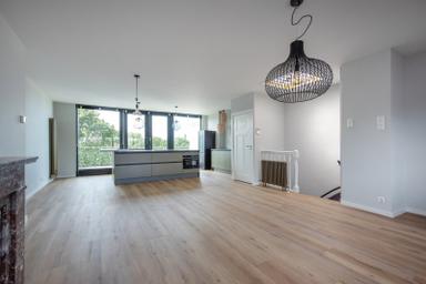 116m2 apartment to rent for 2850€/month in Van Beverningkstraat, The Hague