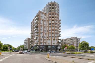 125m2 apartment te huur voor 2750€/maand in Burgemeester Feithplein 247, Voorburg
