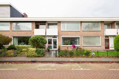 125m2 house te huur voor 3950€/maand in Gunterstein, Amsterdam