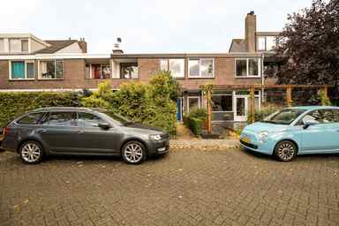 111m2 house te huur voor 2150€/maand in Donizettilaan 6, Rotterdam