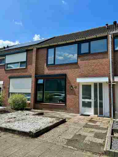114m2 house to rent for 1377€/month in Regentenstraat, Sluiskil