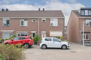 113m2 house zu vermieten für 2250€/Monat in Baardmosstraat 135, Purmerend