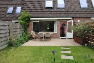 112m2 house zu vermieten für 1750€/Monat in Scheltemaheerd, Groningen