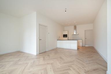 apartment de 69m2 à louer pour 2610€/mois à Rokin, Amsterdam