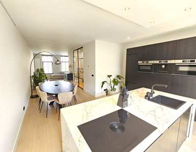 apartment de 113m2 à louer pour 2975€/mois à Van Oosterzeestraat 22A, Rotterdam