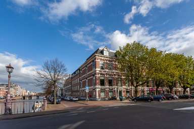 apartment de 60m2 à louer pour 1988€/mois à Nassauplein 38, Haarlem