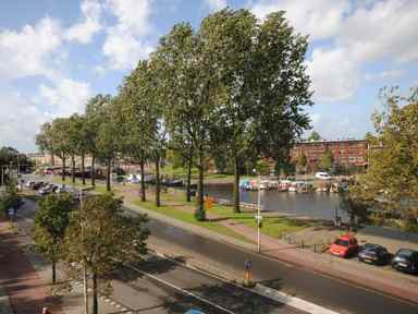 76m2 apartment zu vermieten für 1154€/Monat in Troelstrakade, The Hague