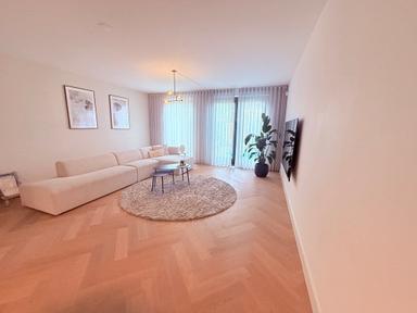 141m2 house to rent for 3500€/month in Burgemeester Brautigamlaan 60, Uithoorn