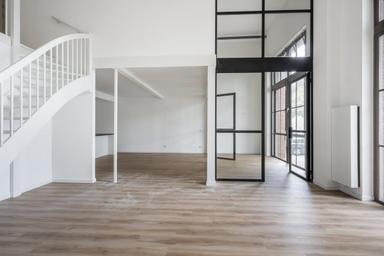 apartment de 141m2 à louer pour 2234€/mois à Heiman Dullaertplein 83, Rotterdam