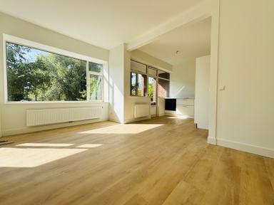 111m2 house te huur voor 3250€/maand in Huis te Hoornkade 70, Rijswijk