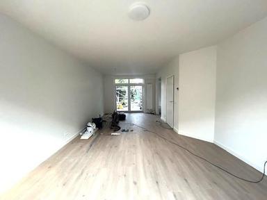 house 138τ.μ. προς ενοικίαση για 2850€/μήνα στην περιοχή Sint Rochusstraat, Eindhoven