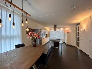 166m2 house te huur voor 2500€/maand in Jonkheer Ruysstraat, Maastricht