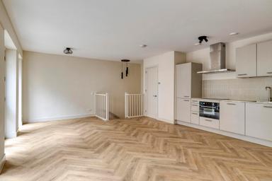 apartment di 71m2 in affitto a 3500€/mese a Utrechtsedwarsstraat, Amsterdam