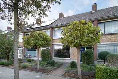 128m2 house te huur voor 1950€/maand in Schumannstraat, Eindhoven