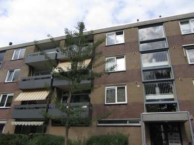 apartment de 87m2 à louer pour 950€/mois à Palmstraat, Heerlen