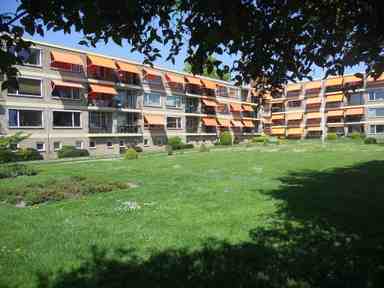 100m2 apartment te huur voor 1450€/maand in Frederik van Eedenlaan, Hilversum