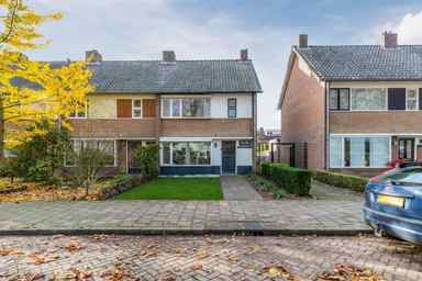 117m2 house to rent for 2350€/month in Maximiliaanstraat, Eindhoven