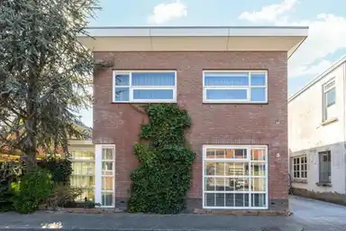 129m2 house to rent for 1850€/month in Klompstraat, Apeldoorn