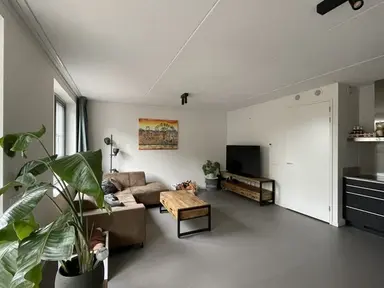 83μ² apartment προς ενοικίαση για 1335€/μήνα σε Hessenweg, Hardenberg