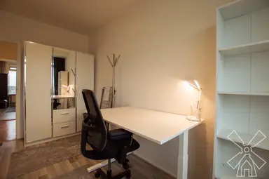 13m2 room to rent for 875€/month in Leyweg 1621, The Hague