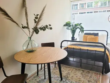 18m2 studio to rent for 690€/month in Mathenesserweg, Rotterdam