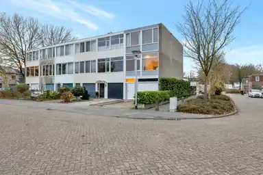 126m2 house zur Miete für 1700€/Monat in Oberonlaan 64, Helmond