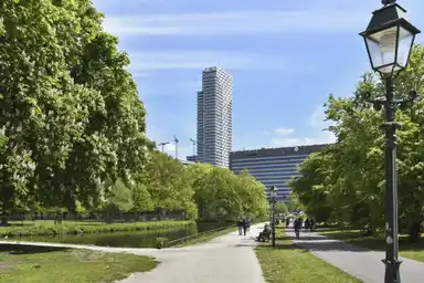 112μ² apartment προς ενοικίαση για 4500€/μήνα σε Anna van Buerenplein 272, The Hague