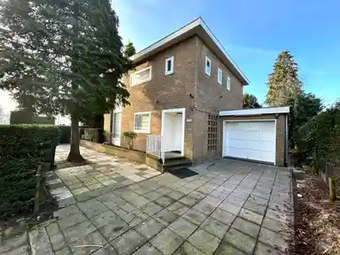 150m2 house in affitto per 8500€/mese a Minervalaan 100, Amsterdam