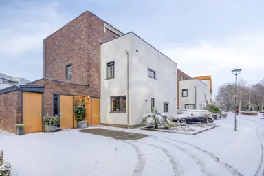 161m2 house to rent for 2700€/month in Zuidsingel 141, Venray