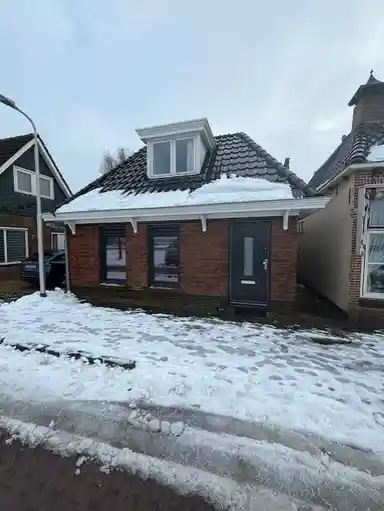 100m2 house à louer pour 1200€/mois à Brédyk 101, Goutum