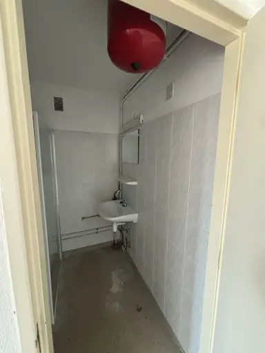 85m2 apartment to rent for 700€/month in Nieuwlandplein 31, Schiedam