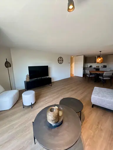 85m2 apartment to rent for 2964€/month in Stationsweg 5, Sliedrecht