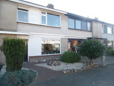 106m2 house to rent for 1850€/month in Reesstraat, Made