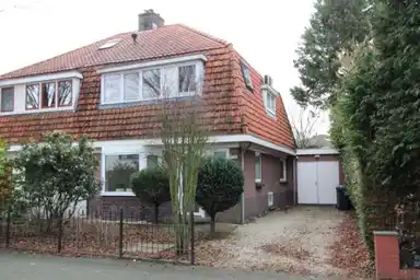 140m2 house to rent for 3000€/month in Koppellaan, Bilthoven