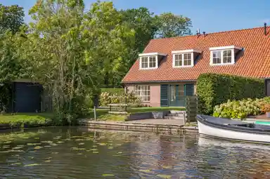 275m2 Casa in affitto per 4950€/mese a Oranje Nassaulaan 3b, Warmond