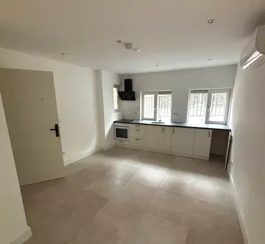 140m2 studio to rent for 930€/month in Weegbreestraat 40, Soest