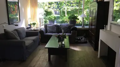 250m2 maison à louer pour 2000€/mois à Rechterenstraat, Breda