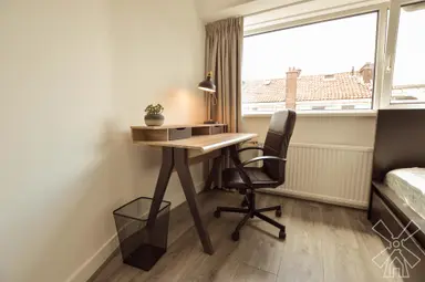 room di 74m2 in affitto a 750€/mese a Van den Berghstraat, The Hague